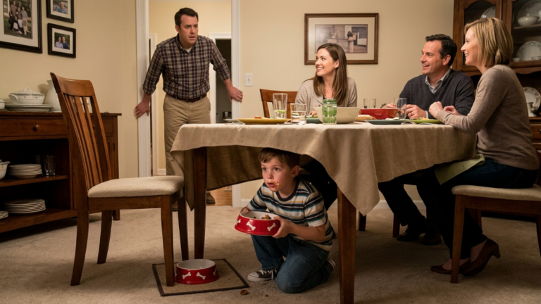 “A Father Came Home Early From A Business Trip To Surprise His Family… What He Found Hiding Under The Kitchen Island Ruined His Marriage Forever.”